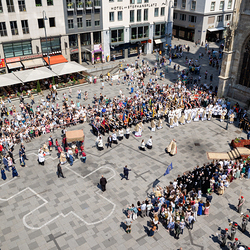 Fronleichnam 2025 / Erzdiözese Wien/ Schönlaub