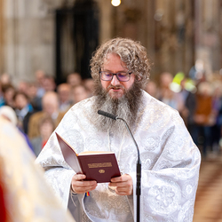Priesterweihe Byzantinischer Ritus im Stephansdom / Erzdiözese Wien/ Schönlaub