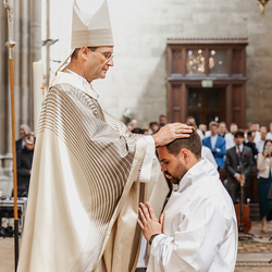Diakonenweihe 2024 / Erzdiözese Wien/ Schönlaub