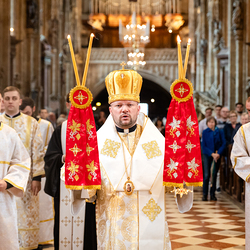 Priesterweihe Byzantinischer Ritus im Stephansdom / Erzdiözese Wien/ Schönlaub